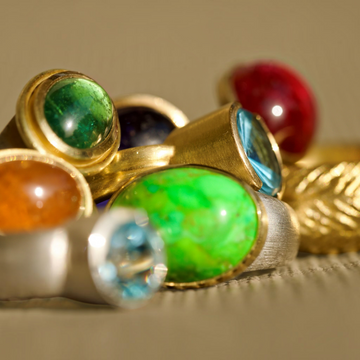 Vom Alltag zum besonderen Anlass – wie du Schmuck stilsicher kombinierst
